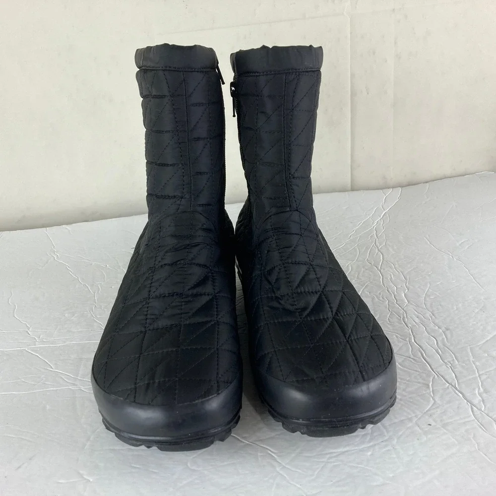Bogs Snowday II Mid Women sz 10 Black Waterproof Quilted Snow Boots Gorpcore